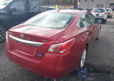 2013 Nissan Altima 2.5 Sv z USA, uszkodzony, nr VIN 1N4AL3AP3DN469770